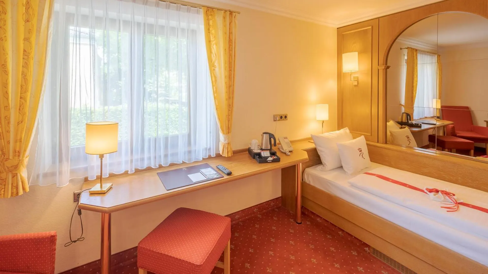 Hotel Am Schlosspark Zum Kurfuerst Oberschleißheim