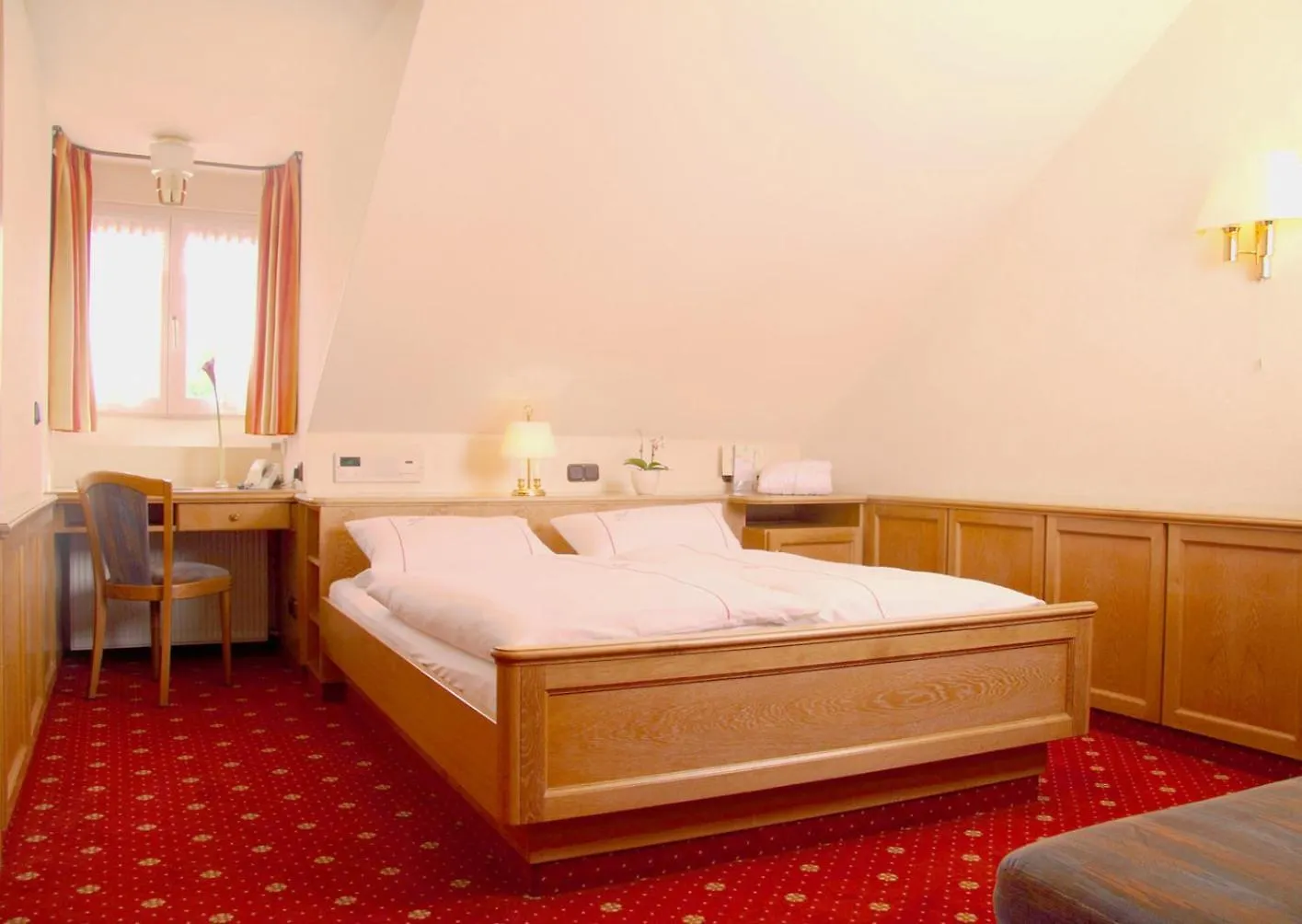 Hotel Am Schlosspark Zum Kurfuerst Oberschleißheim