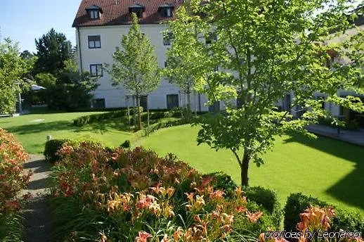 Hotel Am Schlosspark Zum Kurfuerst Oberschleißheim
